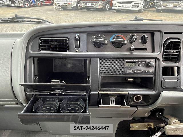 Mitsubishi CANTER 1997-03 8685271-15