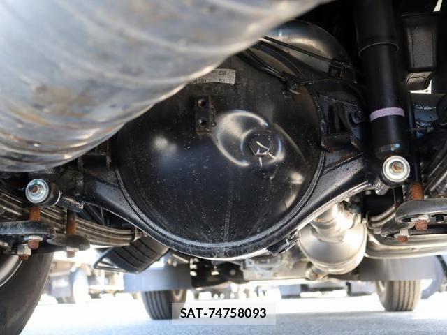 Mitsubishi CANTER 2025-03 8685268-16