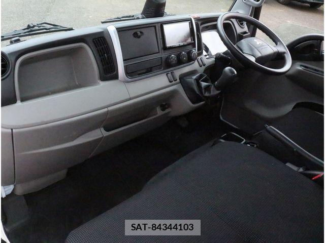 Mitsubishi CANTER 2019-08 8741062-26