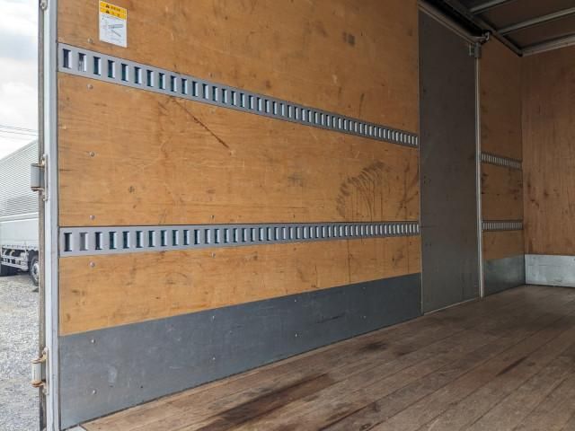 Mitsubishi CANTER 2019-07 8732842-17
