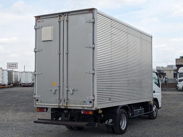 Mitsubishi CANTER 2019-07 8732842-3
