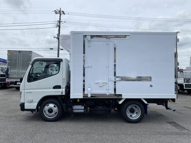 Mitsubishi CANTER 2026-06 8732822-3