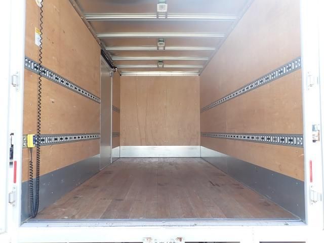 Mitsubishi CANTER 2025-03 8732817-7