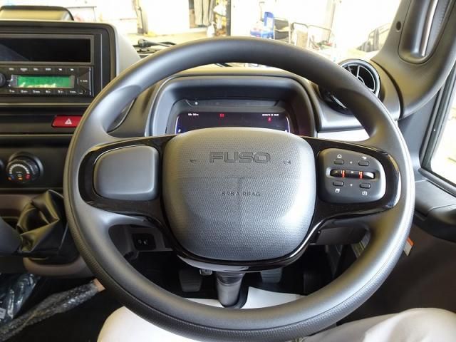 Mitsubishi CANTER 2026-03 8732814-22