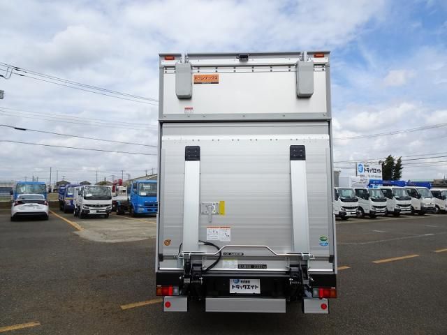 Mitsubishi CANTER 2026-03 8732814-6