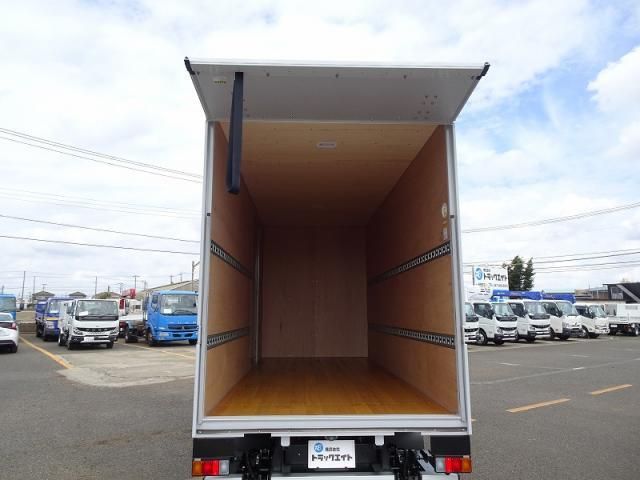 Mitsubishi CANTER 2026-03 8732814-7