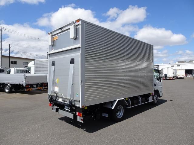 Mitsubishi CANTER 2026-05 8732813-3