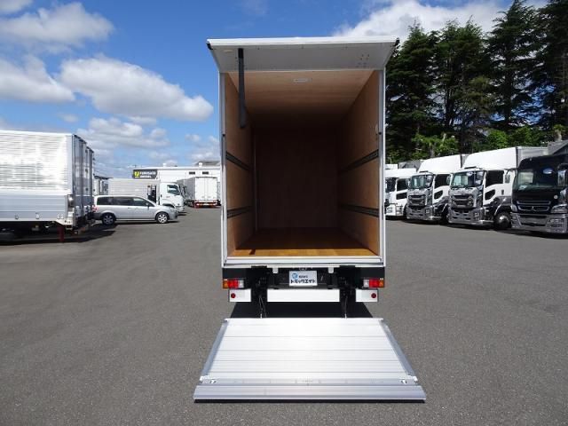 Mitsubishi CANTER 2026-05 8732813-6