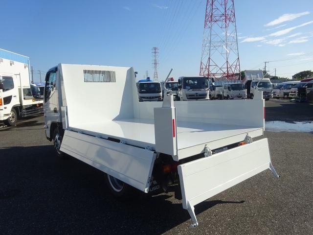 Mitsubishi CANTER 2026-03 8732830-25