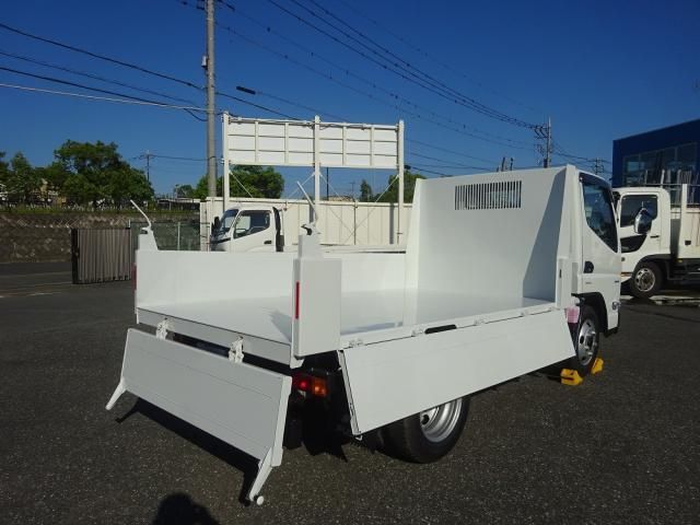 Mitsubishi CANTER 2026-03 8732830-26