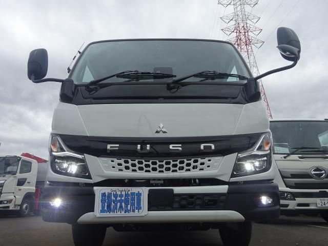 Mitsubishi CANTER 2026-03 8732830-28