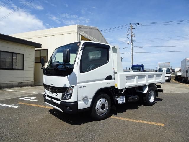 Mitsubishi CANTER 2026-04 8732825-0