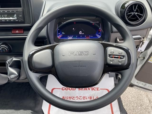 Mitsubishi CANTER 2026-06 8732815-17
