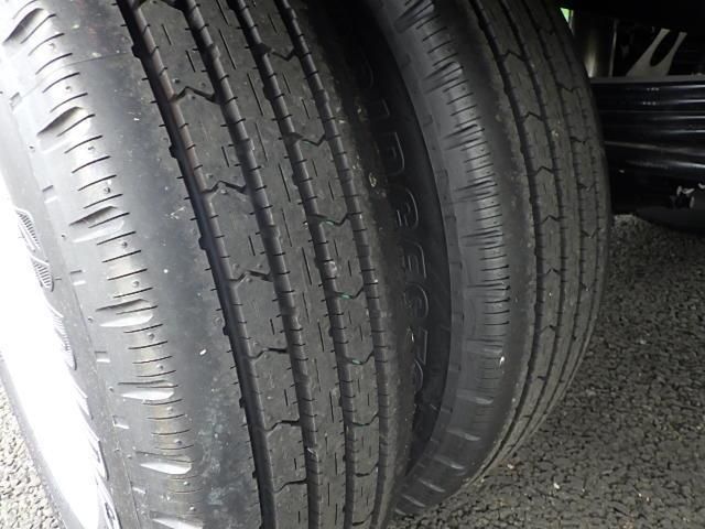 Mitsubishi CANTER 2024-10 8732820-9