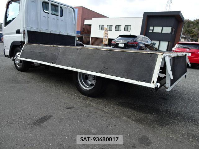Mitsubishi CANTER 2011-06 8741072-9