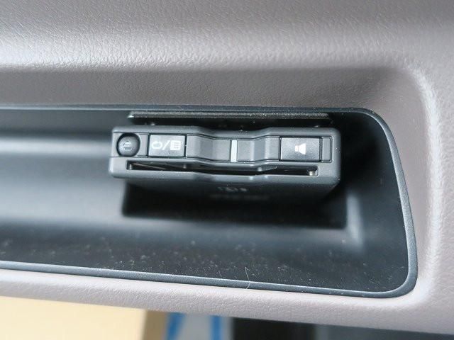 Mitsubishi CANTER 2026-08 8732784-18