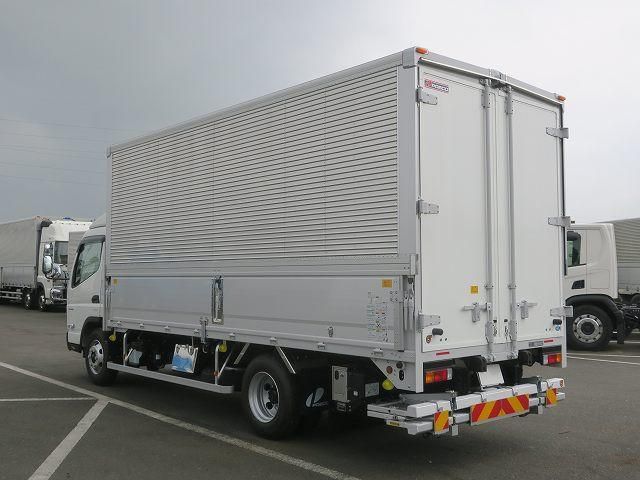 Mitsubishi CANTER 2026-08 8732784-3