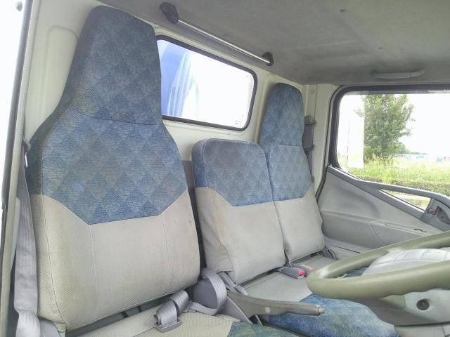 Mitsubishi CANTER 2003-08 8732856-23
