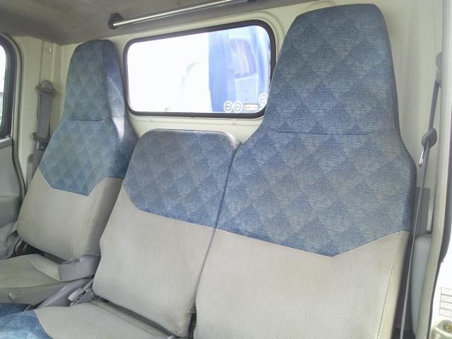 Mitsubishi CANTER 2003-08 8732856-25