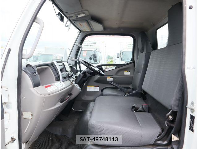 Mitsubishi CANTER 2018-01 8741073-26