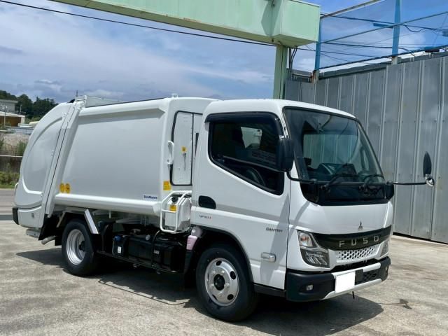 Mitsubishi CANTER 2026-03 8732783-2