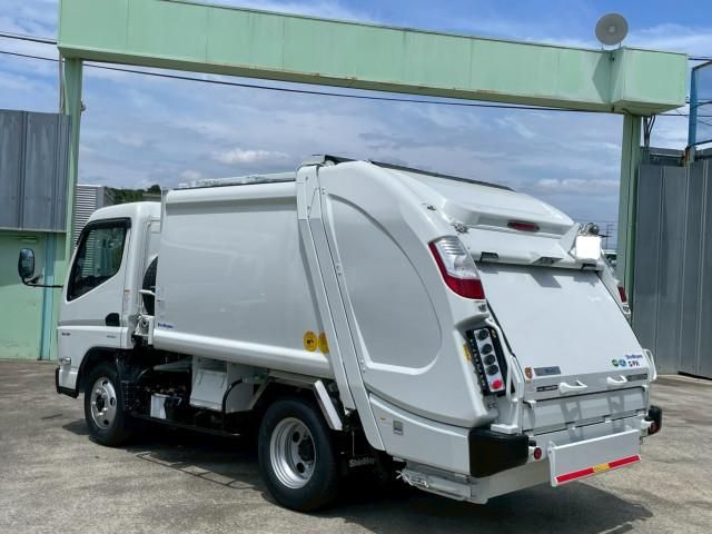 Mitsubishi CANTER 2026-03 8732783-5