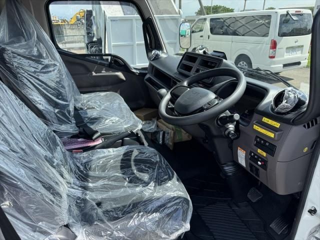 Mitsubishi CANTER 2026-04 8732793-20