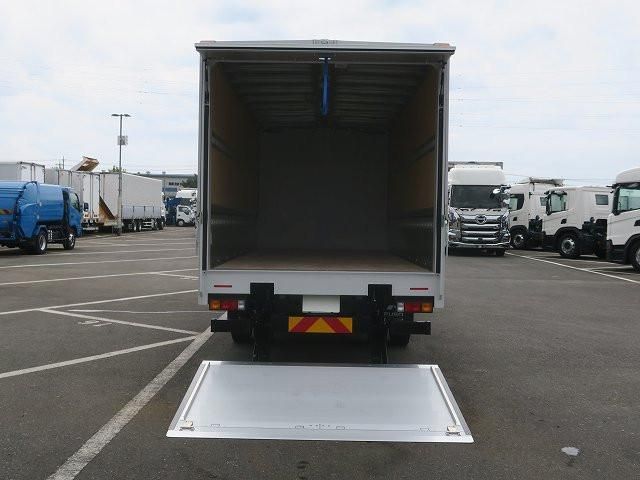 Mitsubishi CANTER 2026-08 8732796-6