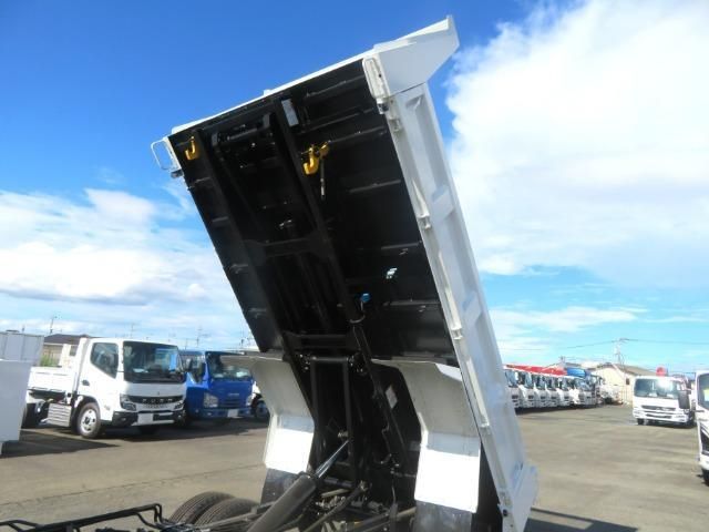 Mitsubishi CANTER 2026-07 8732816-22