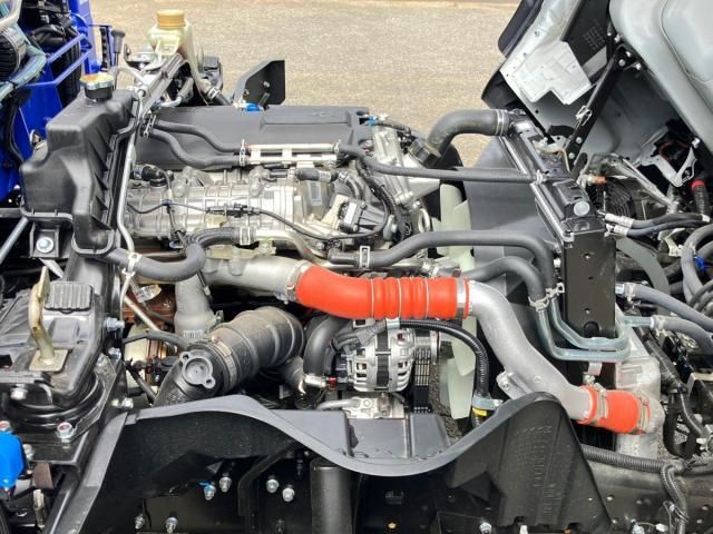 Mitsubishi CANTER 2026-05 8732780-17