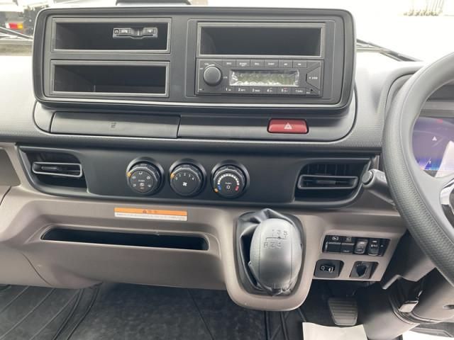 Mitsubishi CANTER 2026-06 8732805-16