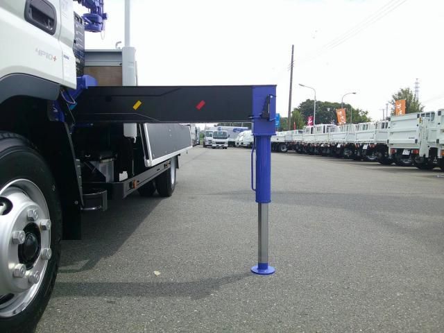 Mitsubishi CANTER 2026-04 8732794-14