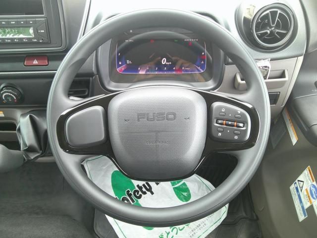 Mitsubishi CANTER 2026-04 8732794-16