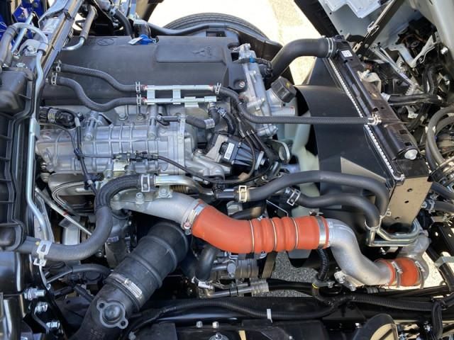 Mitsubishi CANTER 2026-06 8732782-9