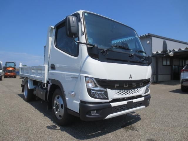 Mitsubishi CANTER 2026-04 8732828-1