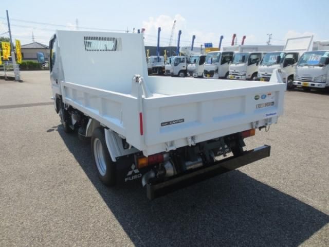 Mitsubishi CANTER 2026-04 8732828-4