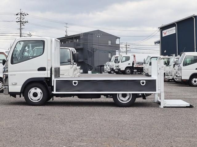 Mitsubishi CANTER 2023-03 8732831-12
