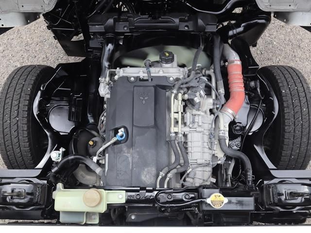 Mitsubishi CANTER 2023-03 8732831-19