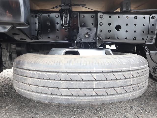 Mitsubishi CANTER 2023-03 8732831-23