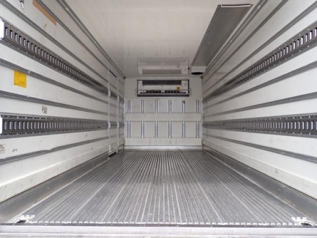 Mitsubishi CANTER 2021-05 8732839-16