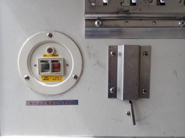 Mitsubishi CANTER 2021-05 8732839-17