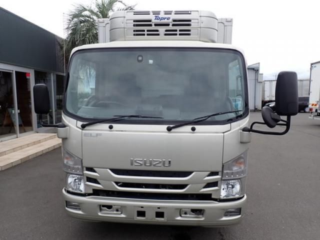 Mitsubishi CANTER 2021-05 8732839-1