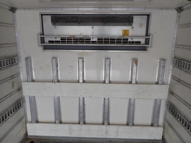 Mitsubishi CANTER 2021-05 8732839-20