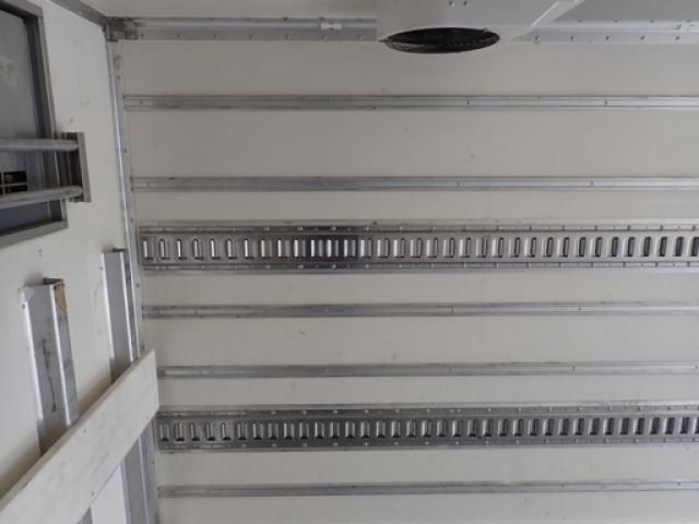 Mitsubishi CANTER 2021-05 8732839-22