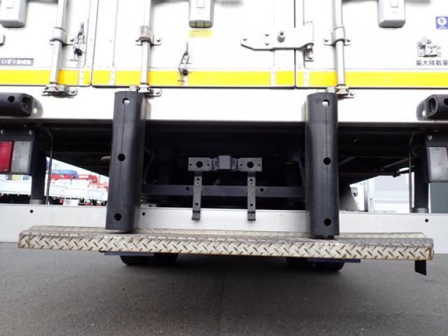 Mitsubishi CANTER 2021-05 8732839-25