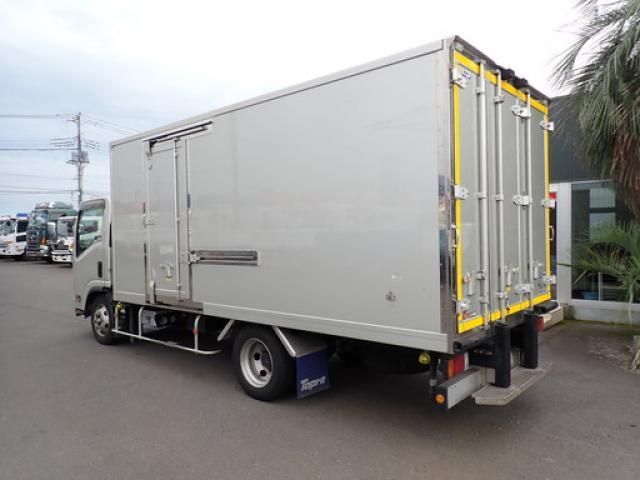Mitsubishi CANTER 2021-05 8732839-6