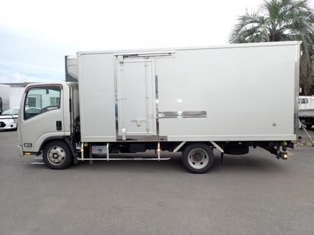 Mitsubishi CANTER 2021-05 8732839-7