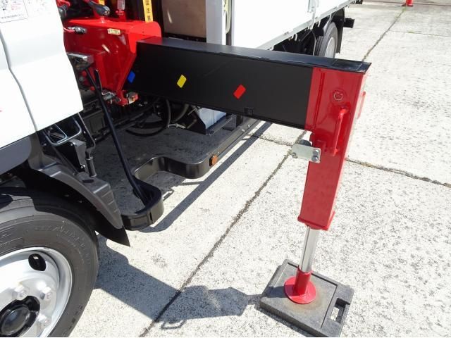 Mitsubishi CANTER 2025-12 8732799-16