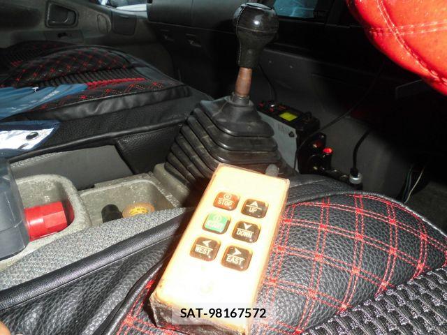 Mitsubishi CANTER 1995-06 8741071-16