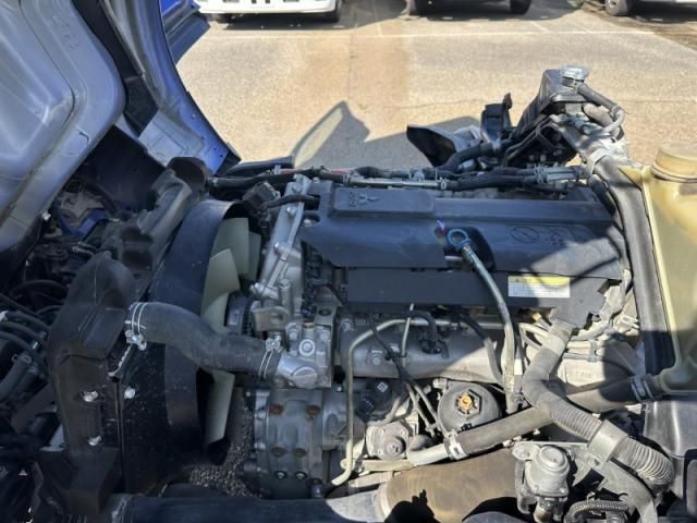 Mitsubishi CANTER 2019-10 8732854-15